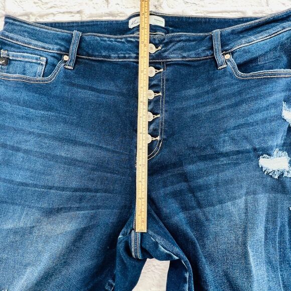 KanCan For Maurices Jeans Women's Plus 24 Dark Wash Button Fly Ripped Skinny - Picture 8 of 10